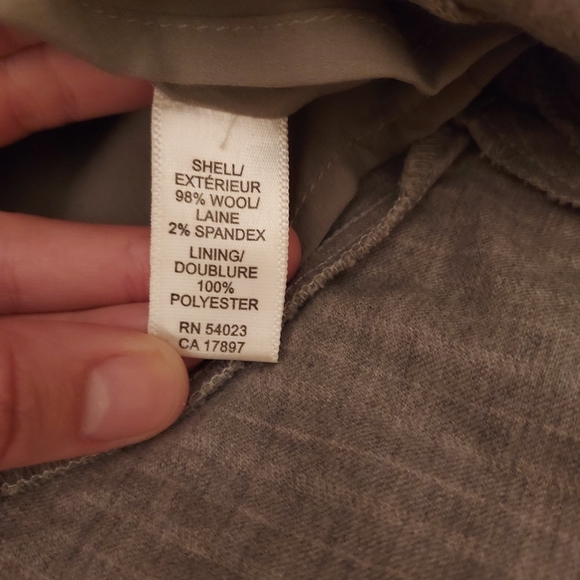 Banana Republic  Pinstripe Skirt - Picture 3 of 6